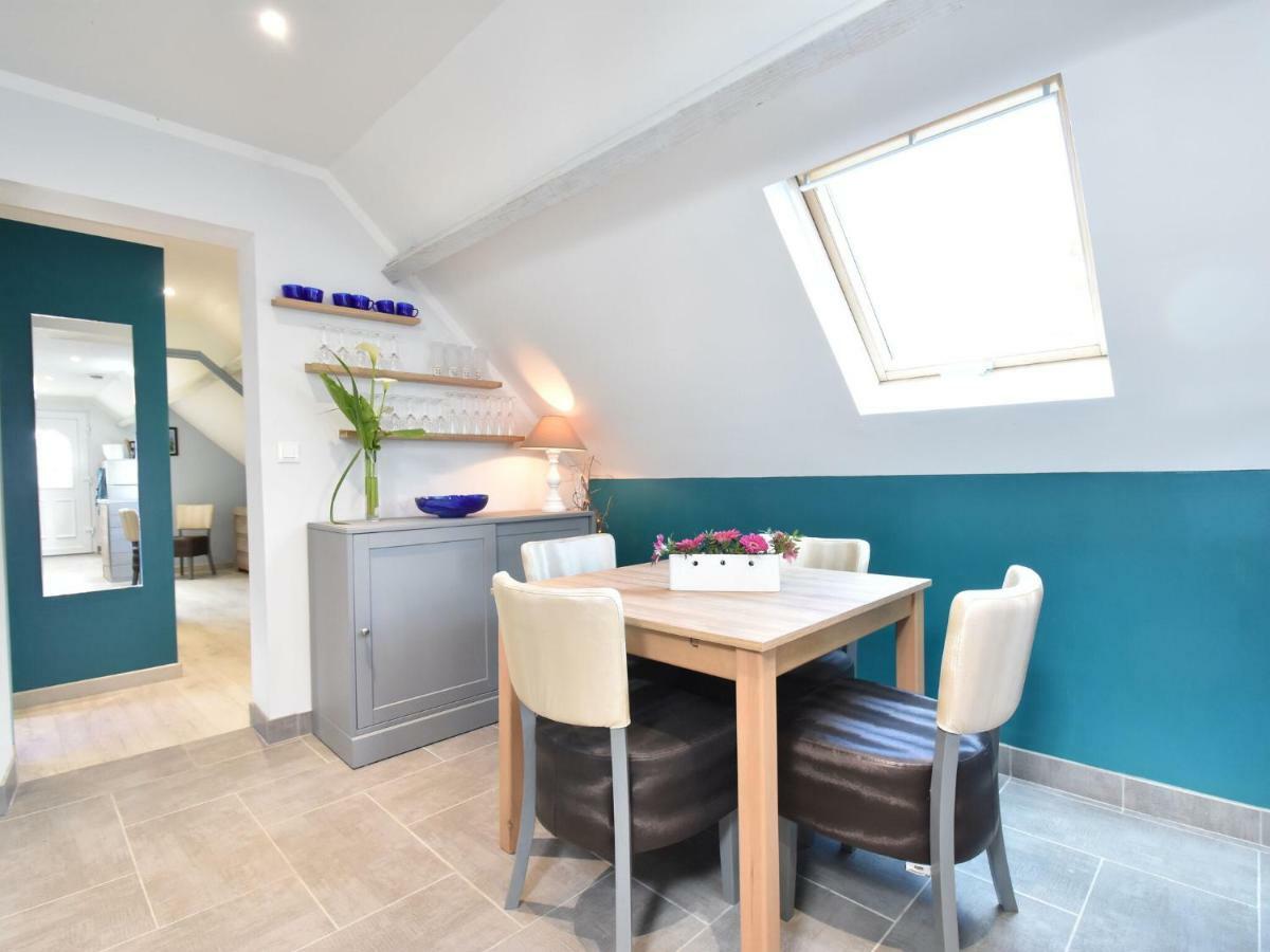 Superb Holiday Home Near The Beach Quinéville Exteriör bild
